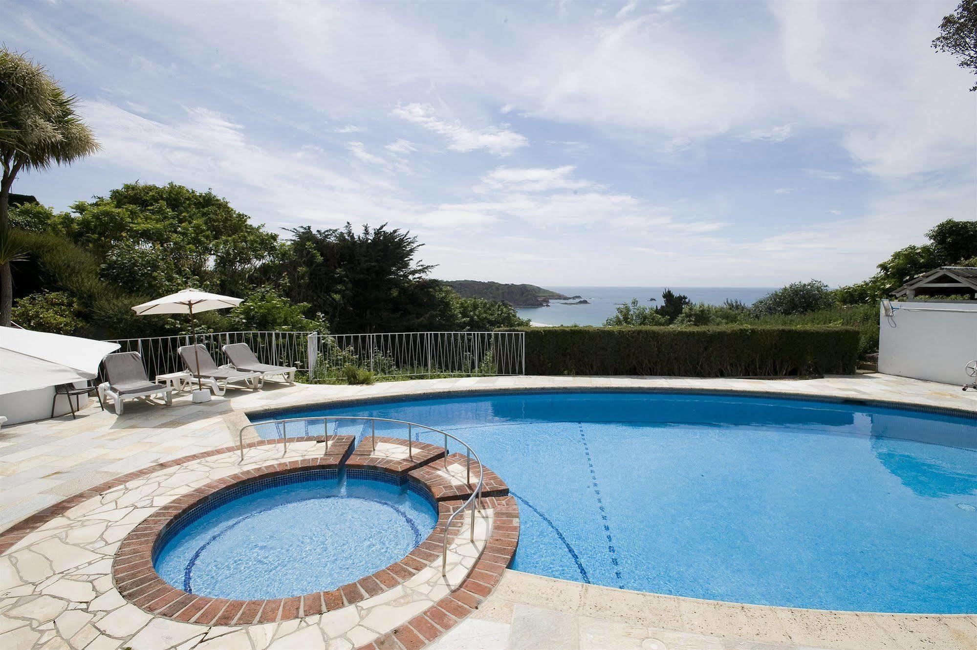 The Windmills Hotel St Brelade Exterior foto